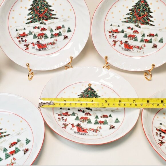 7 Kopin Christmas Salad/Dessert Bowls – 7.25" Holiday Dishes – Festive - Picture 5 of 7